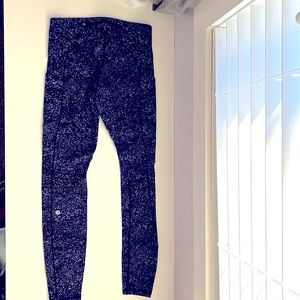 Lululemon, Size 6, Speed Tight!